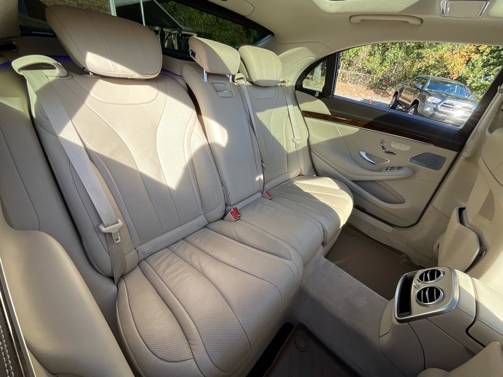 2017 Mercedes-Benz S-Class Image 34