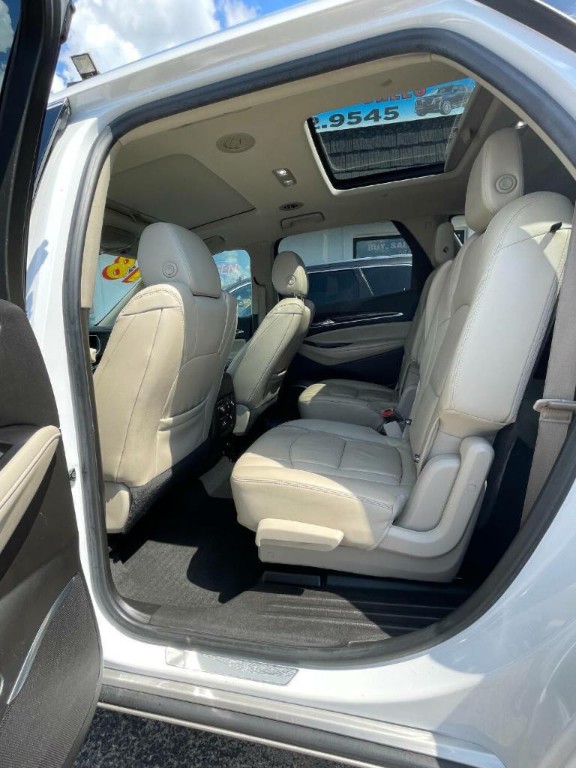 2018 Buick Enclave Image 11