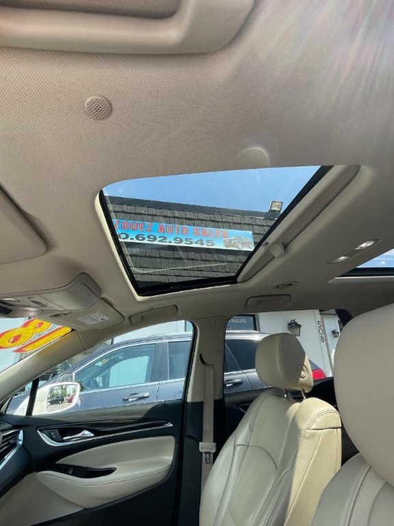 2018 Buick Enclave Image 12