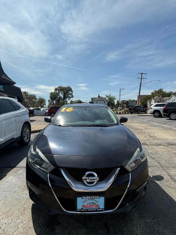 2016 Nissan Maxima Image 2