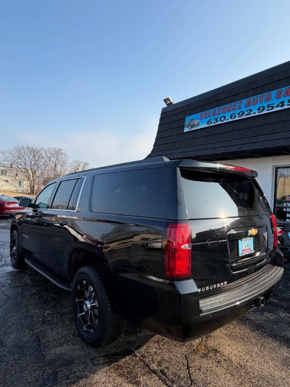 2019 Chevrolet Suburban Image 5