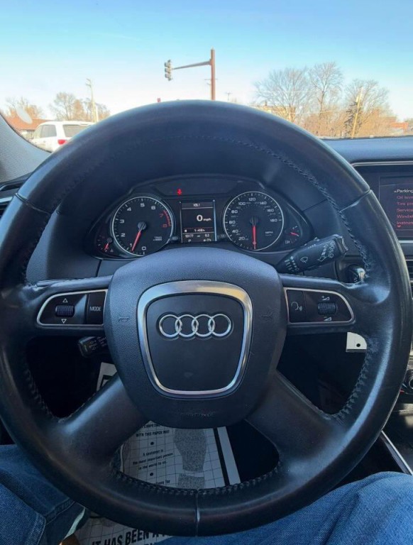 2011 Audi Q5 Image 8