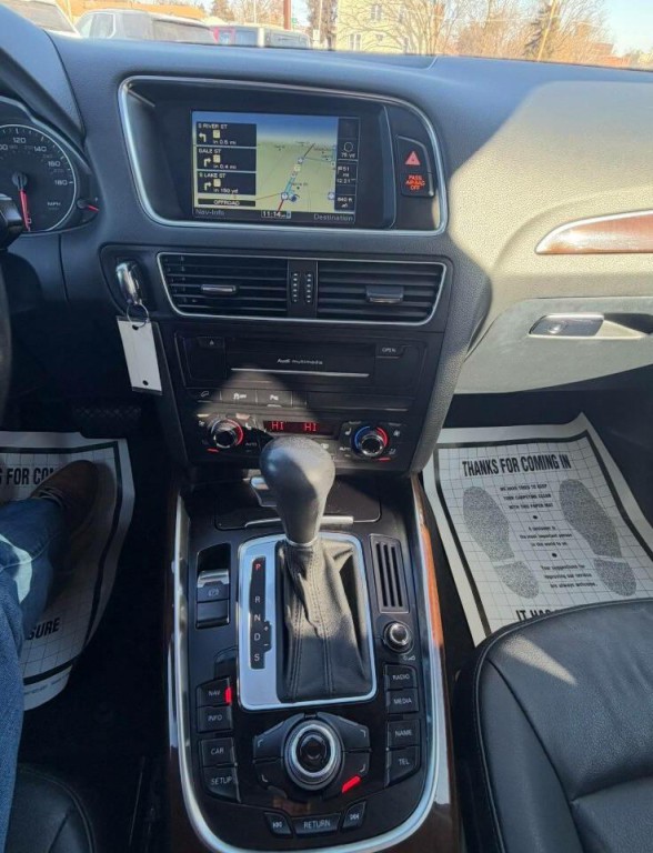 2011 Audi Q5 Image 9