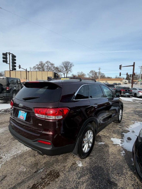 2016 Kia Sorento Image 7