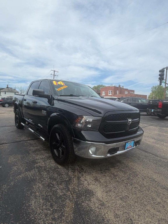2014 RAM 1500 Image 3