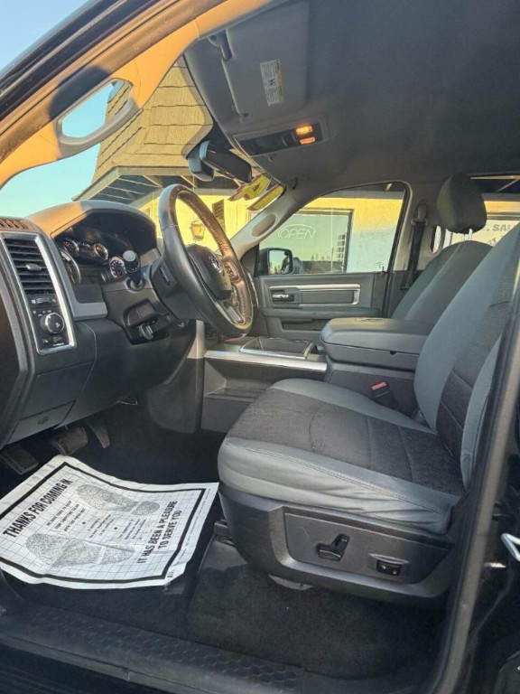 2014 RAM 1500 Image 10