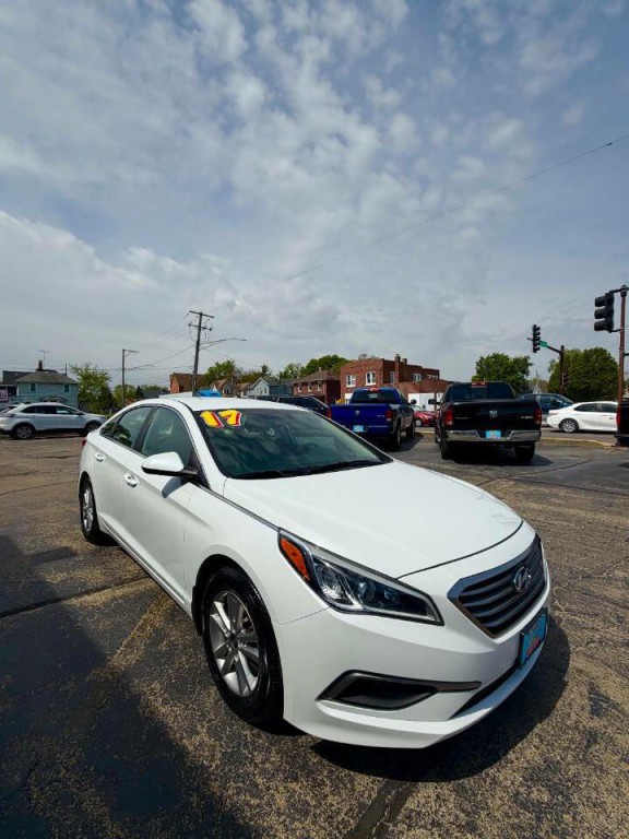 2017 Hyundai Sonata Image 3