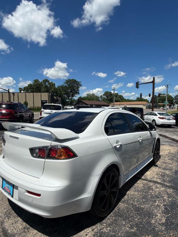 2016 Mitsubishi Lancer Image 7