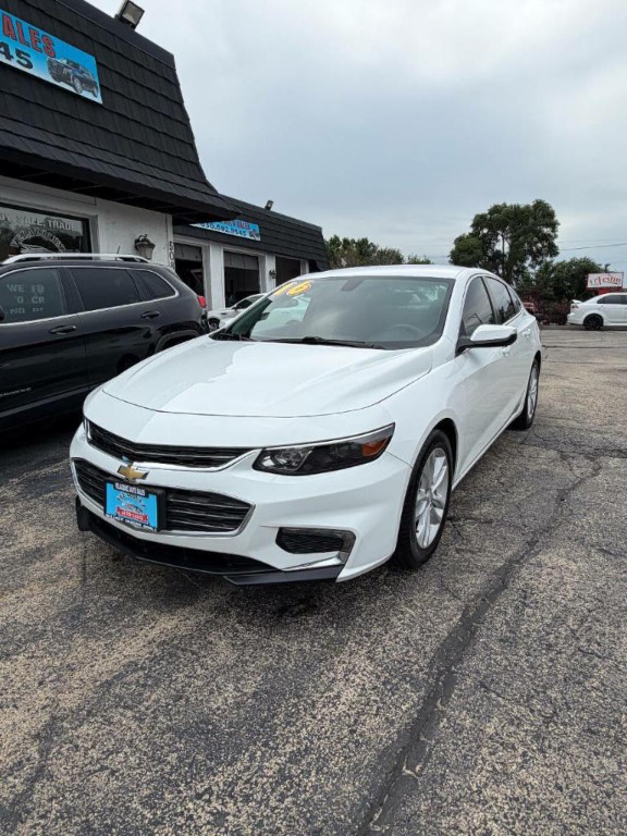 2016 Chevrolet Malibu Image 1