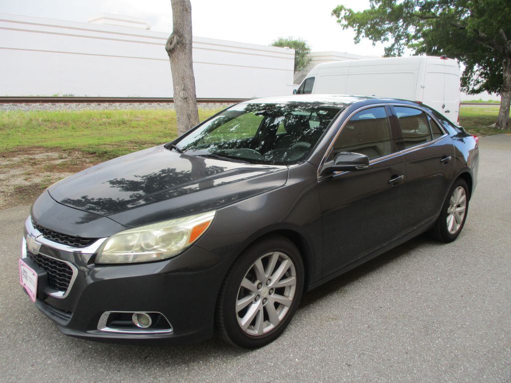2014 Chevrolet Malibu Image 1