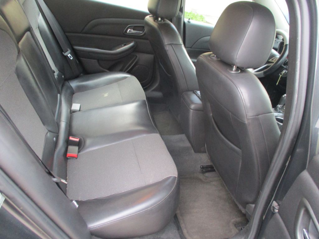 2014 Chevrolet Malibu Image 10