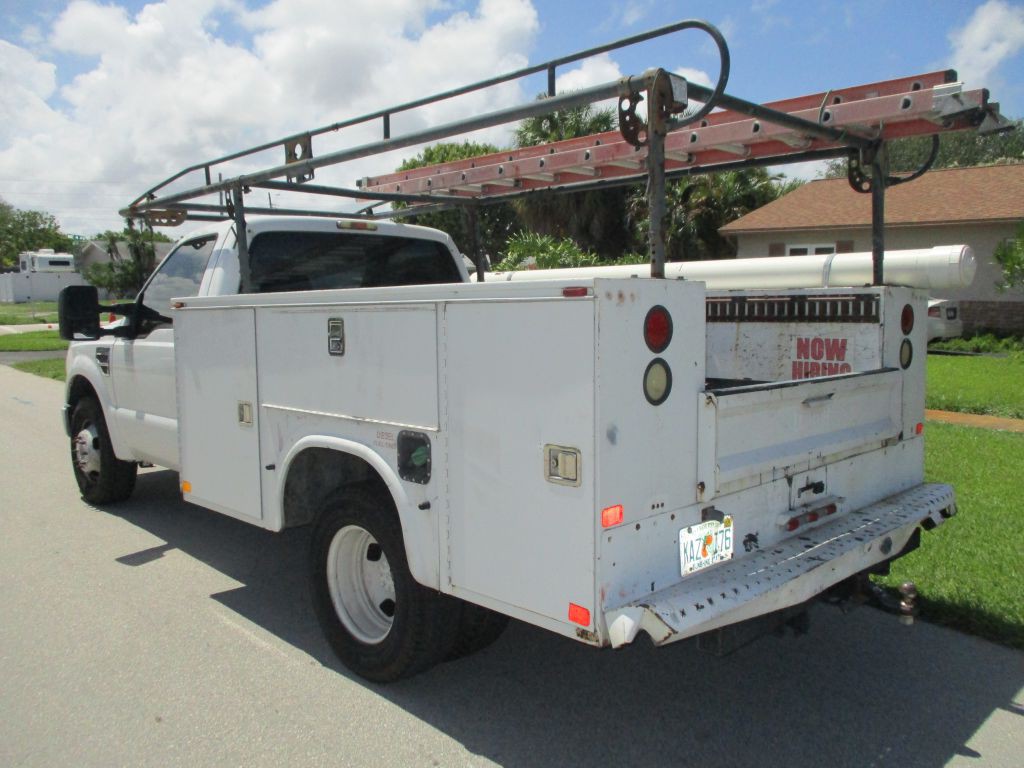 2009 Ford F-350 Image 4
