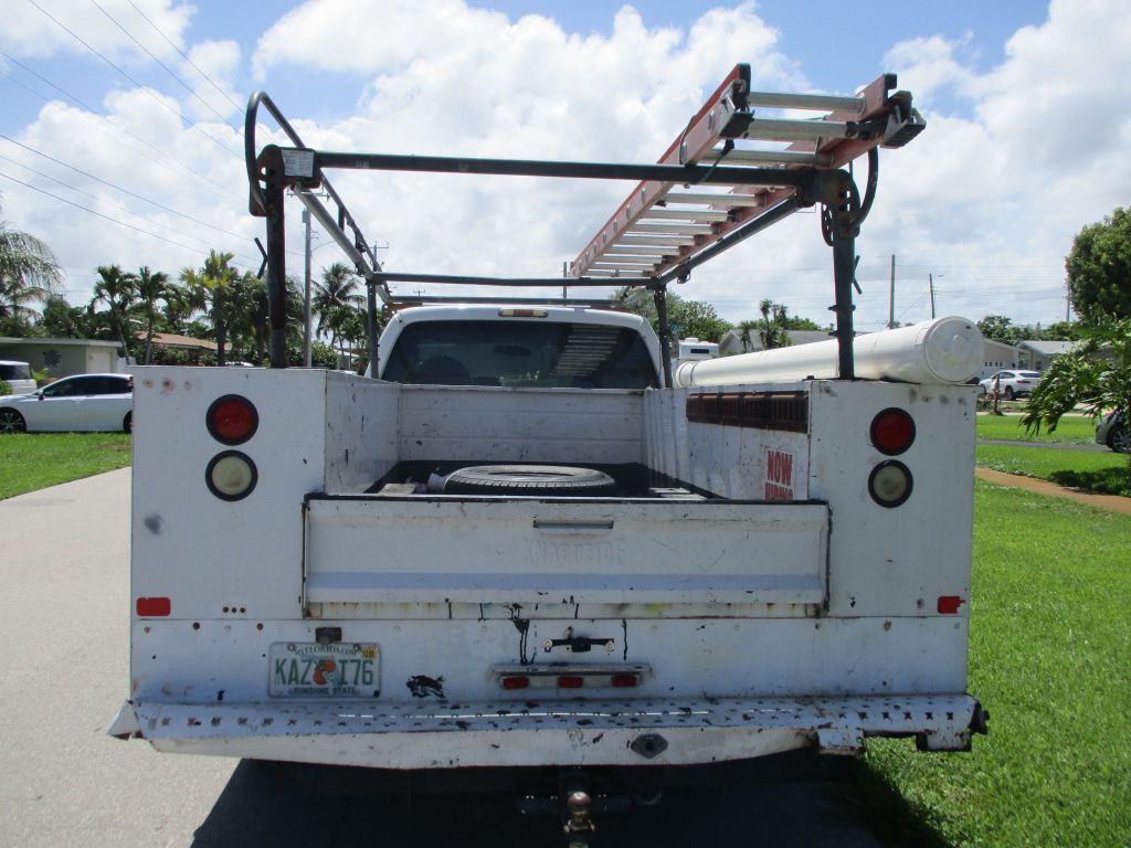 2009 Ford F-350 Image 5