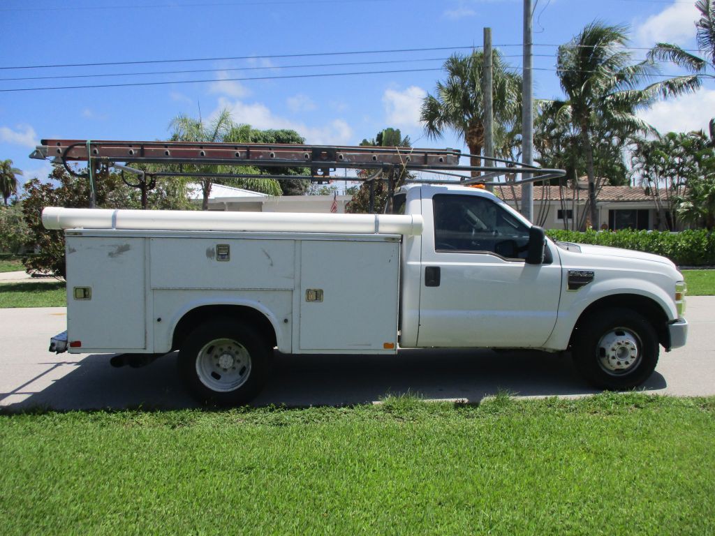 2009 Ford F-350 Image 7