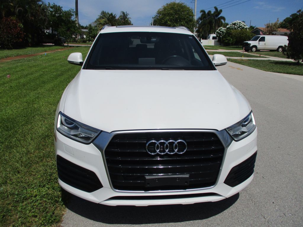 2018 Audi Q3 Image 2
