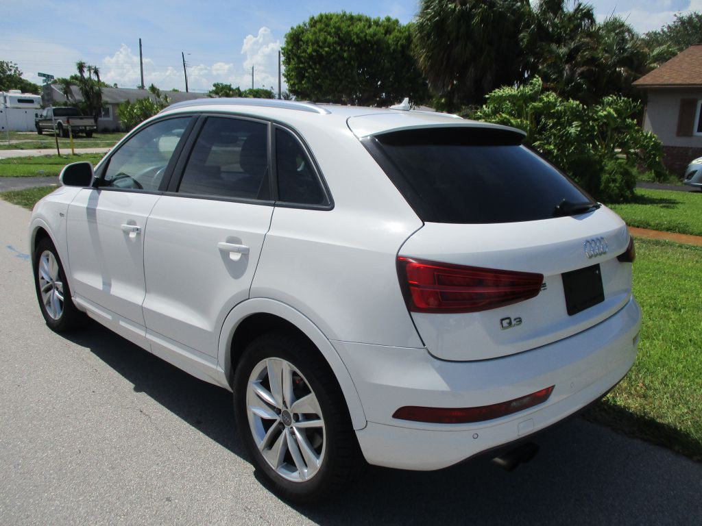 2018 Audi Q3 Image 5