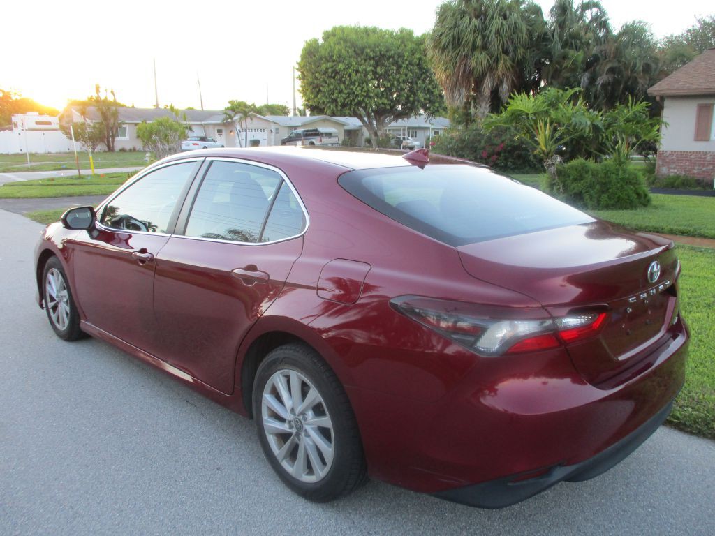 2022 Toyota Camry Image 5