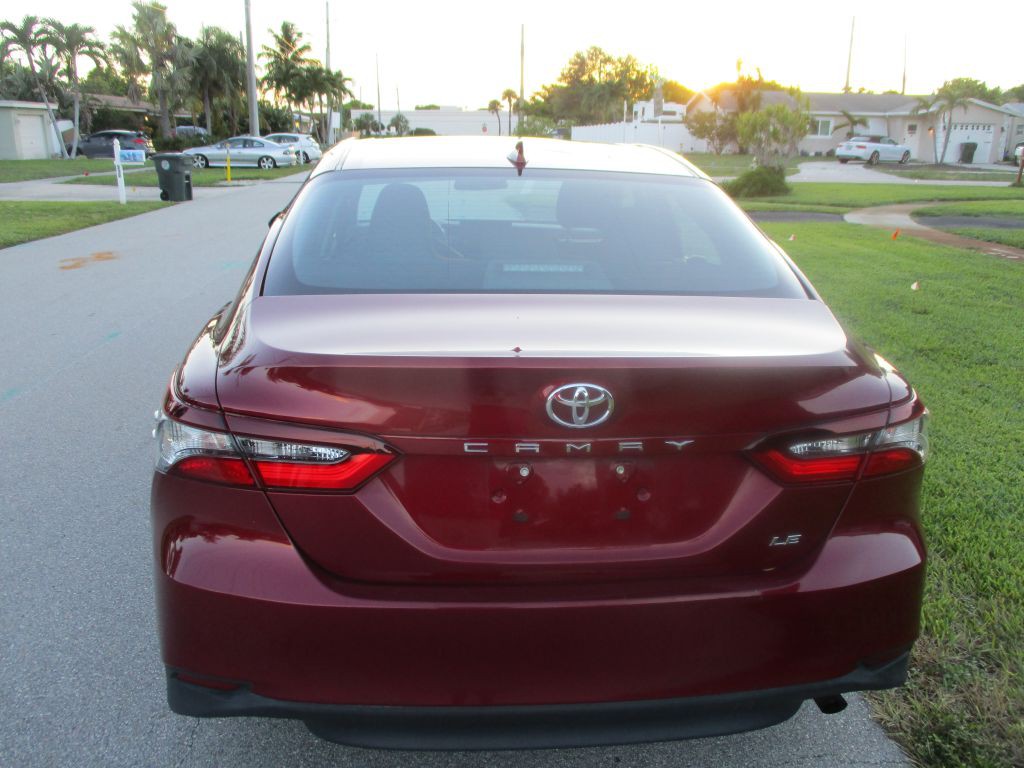 2022 Toyota Camry Image 6