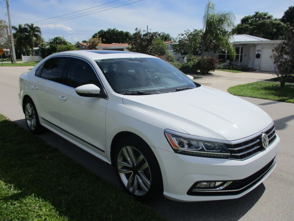 2016 Volkswagen Passat Image 3