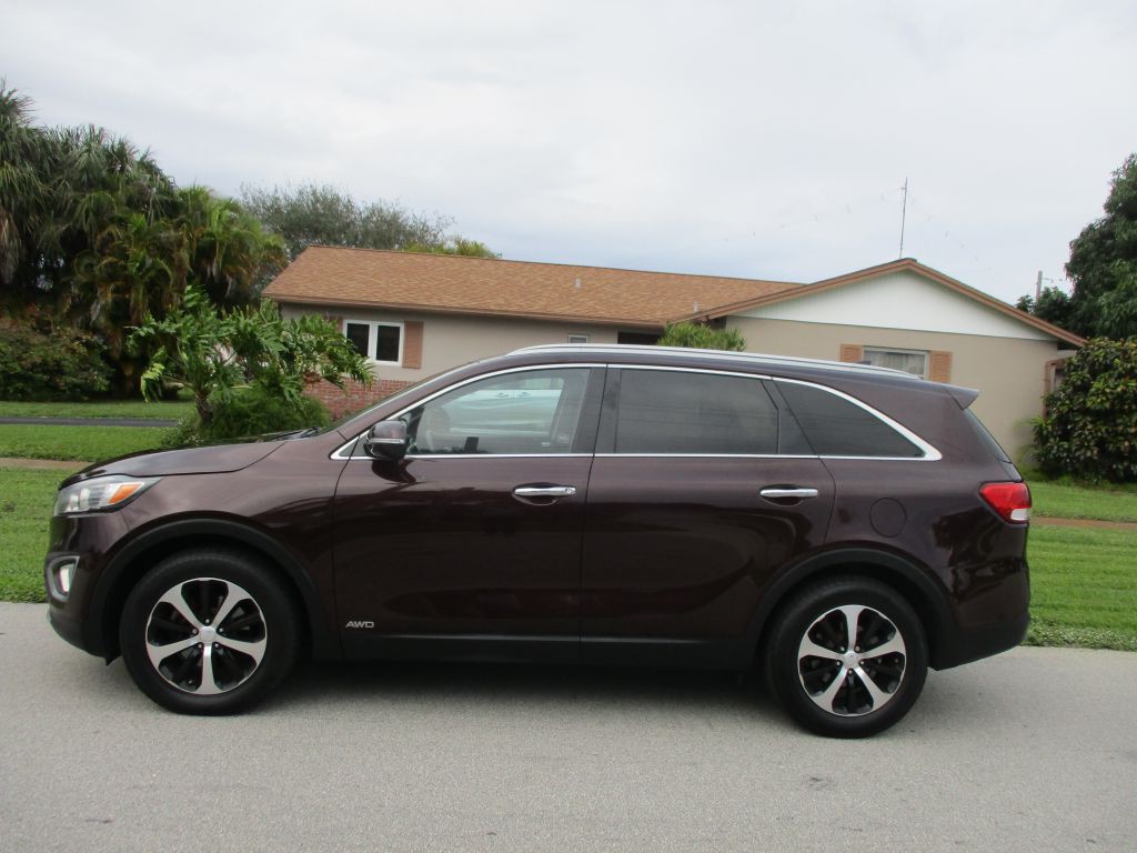 2016 Kia Sorento Image 4