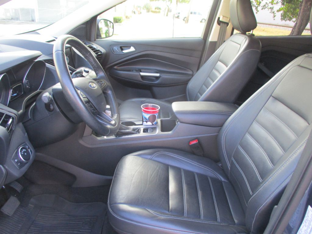 2018 Ford Escape Image 9