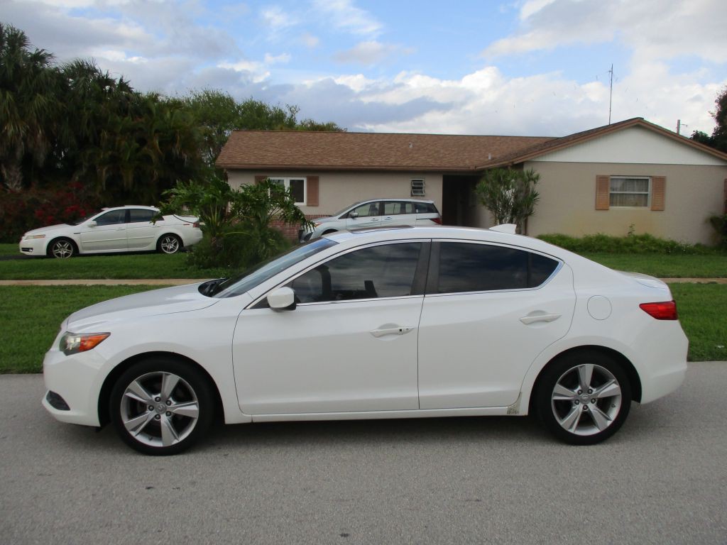 2014 Acura ILX Image 4