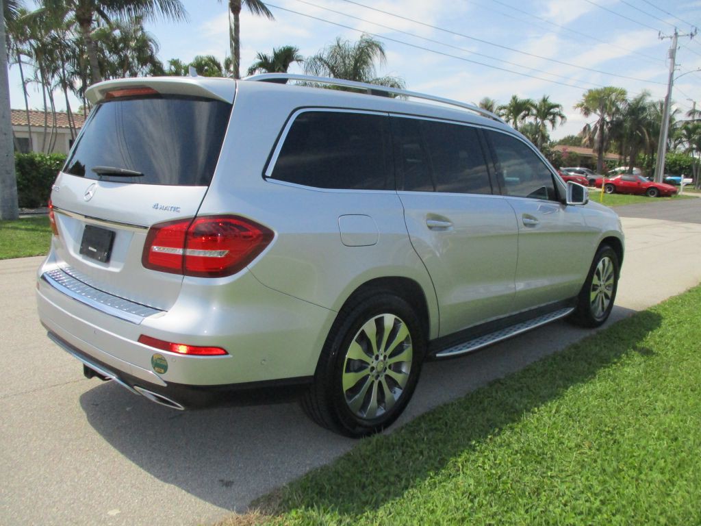 2017 Mercedes-Benz GLS-Class Image 6