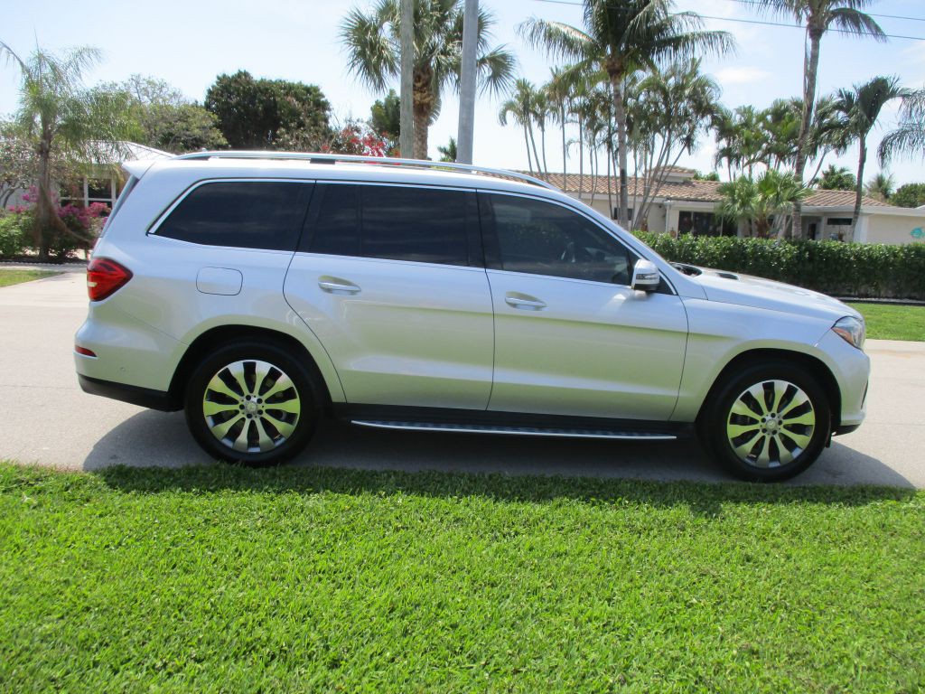 2017 Mercedes-Benz GLS-Class Image 7