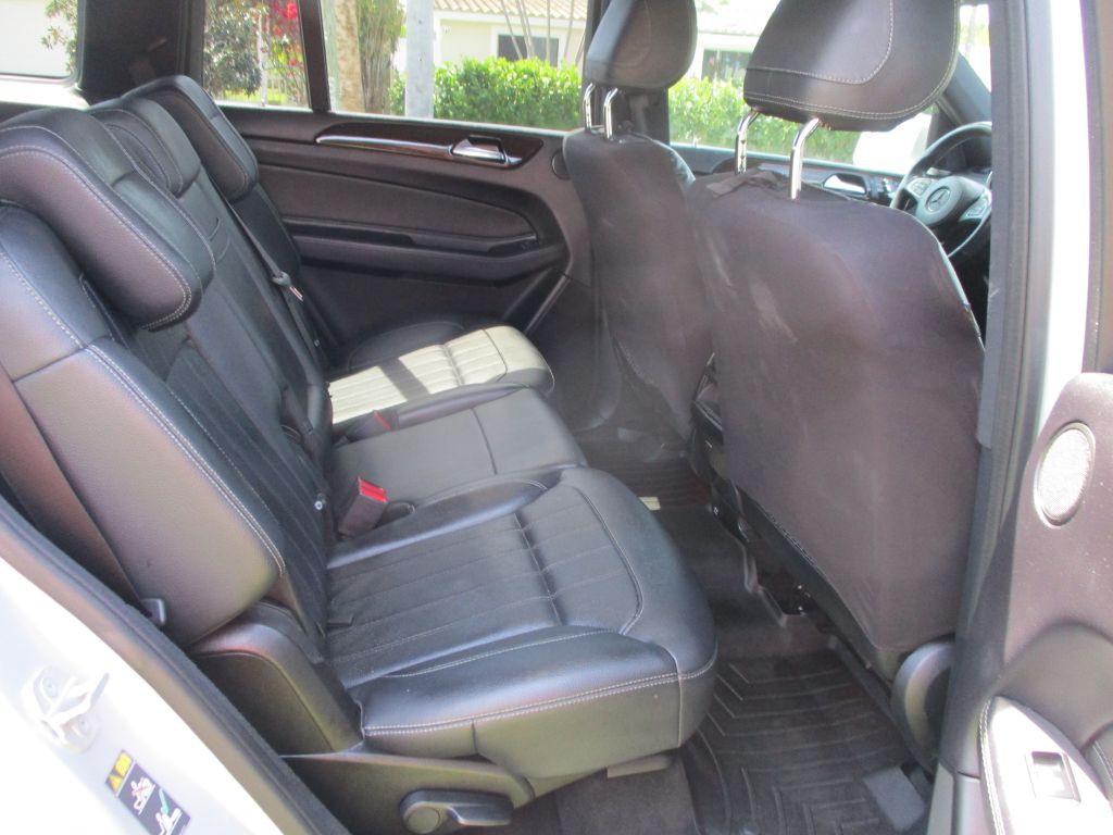 2017 Mercedes-Benz GLS-Class Image 10