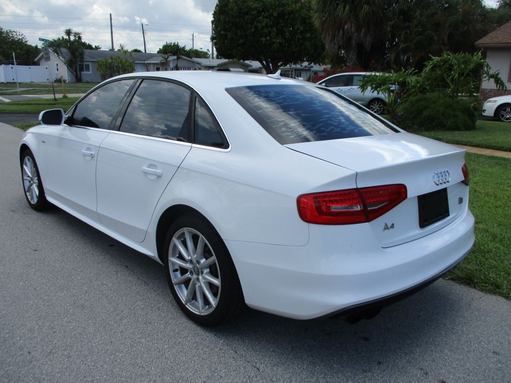 2016 Audi A4 Image 4