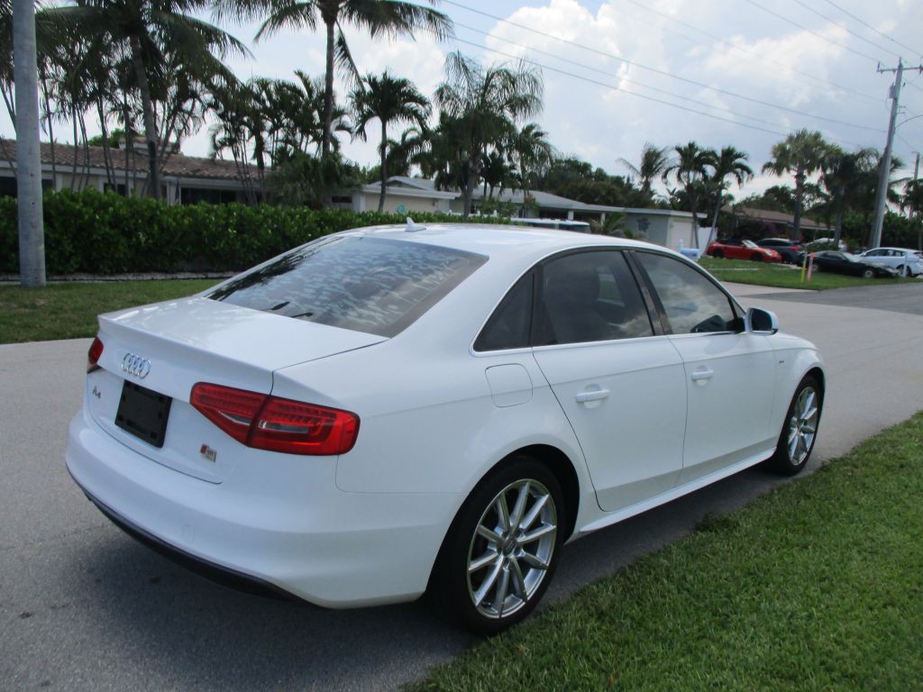 2016 Audi A4 Image 6