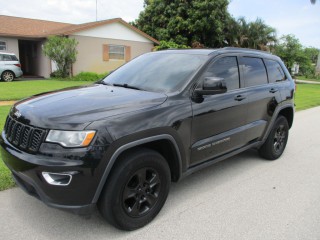 Image for 2017 Jeep Grand Cherokee Laredo ID: 7564880