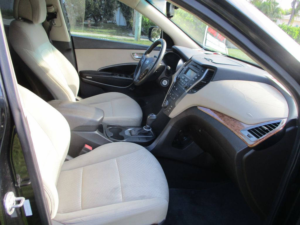 2013 Hyundai Santa Fe Sport Image 9