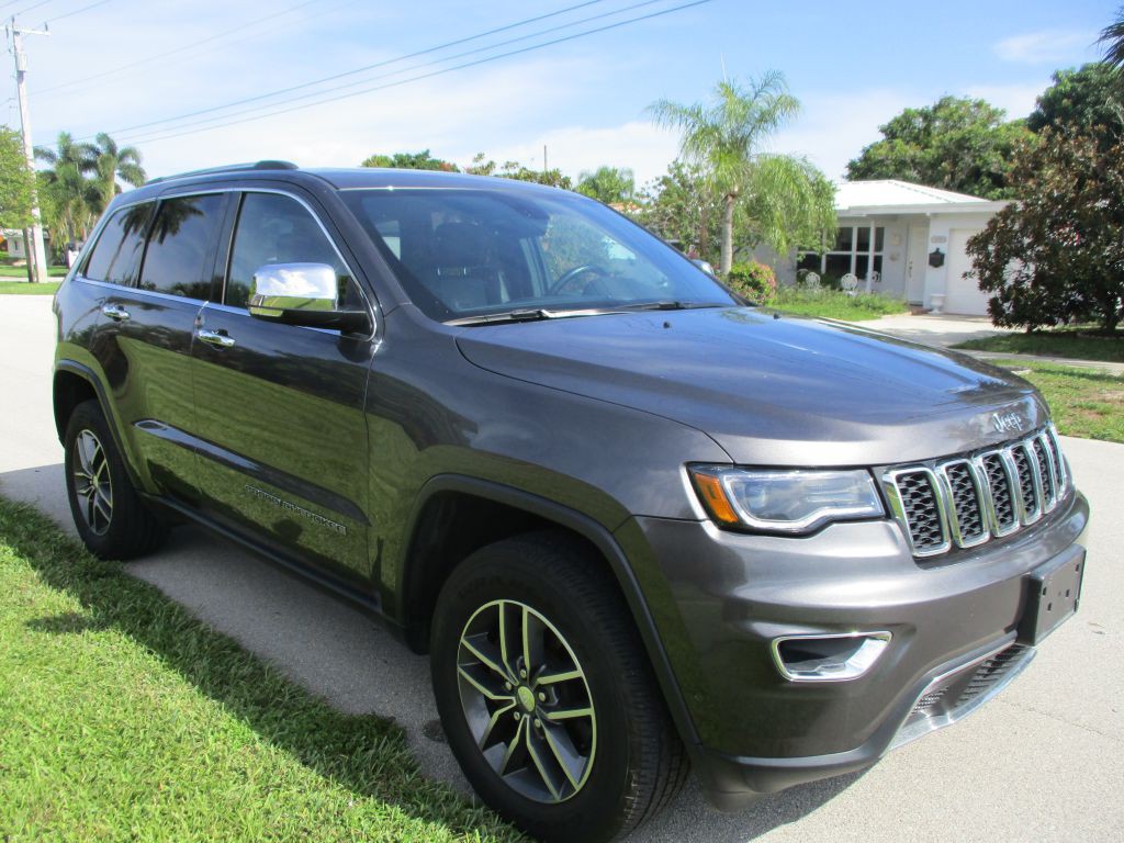 2017 Jeep Grand Cherokee Image 8