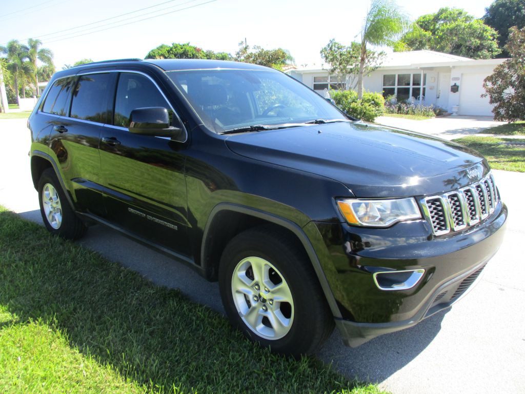 2017 Jeep Grand Cherokee Image 3