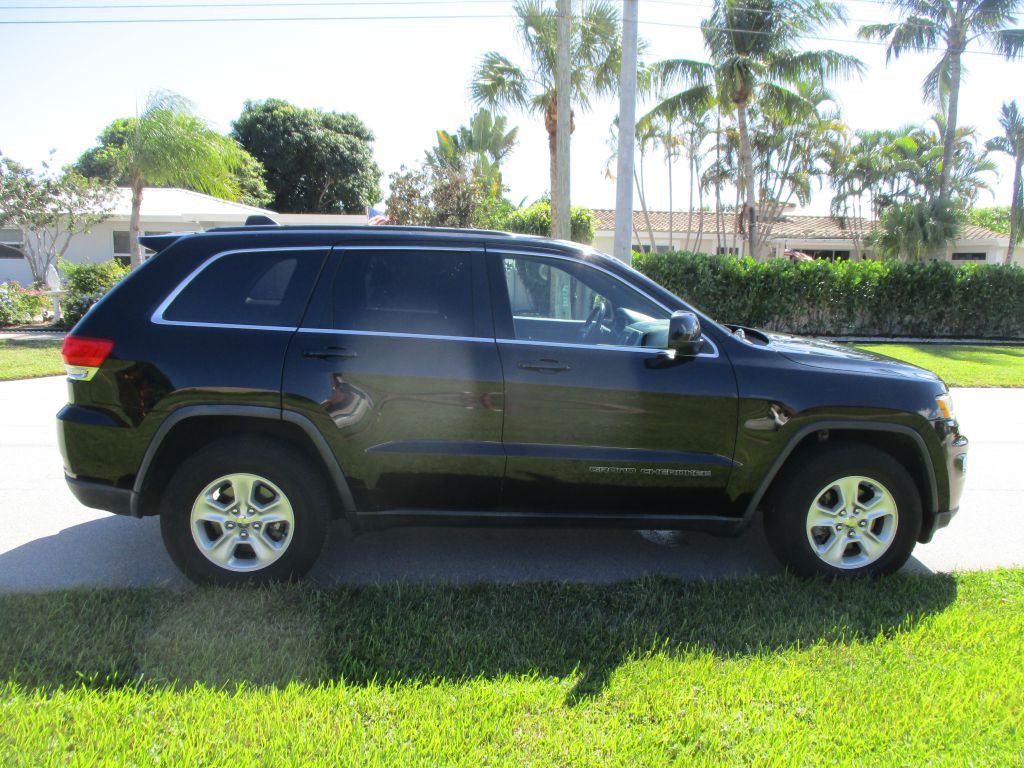 2017 Jeep Grand Cherokee Image 8