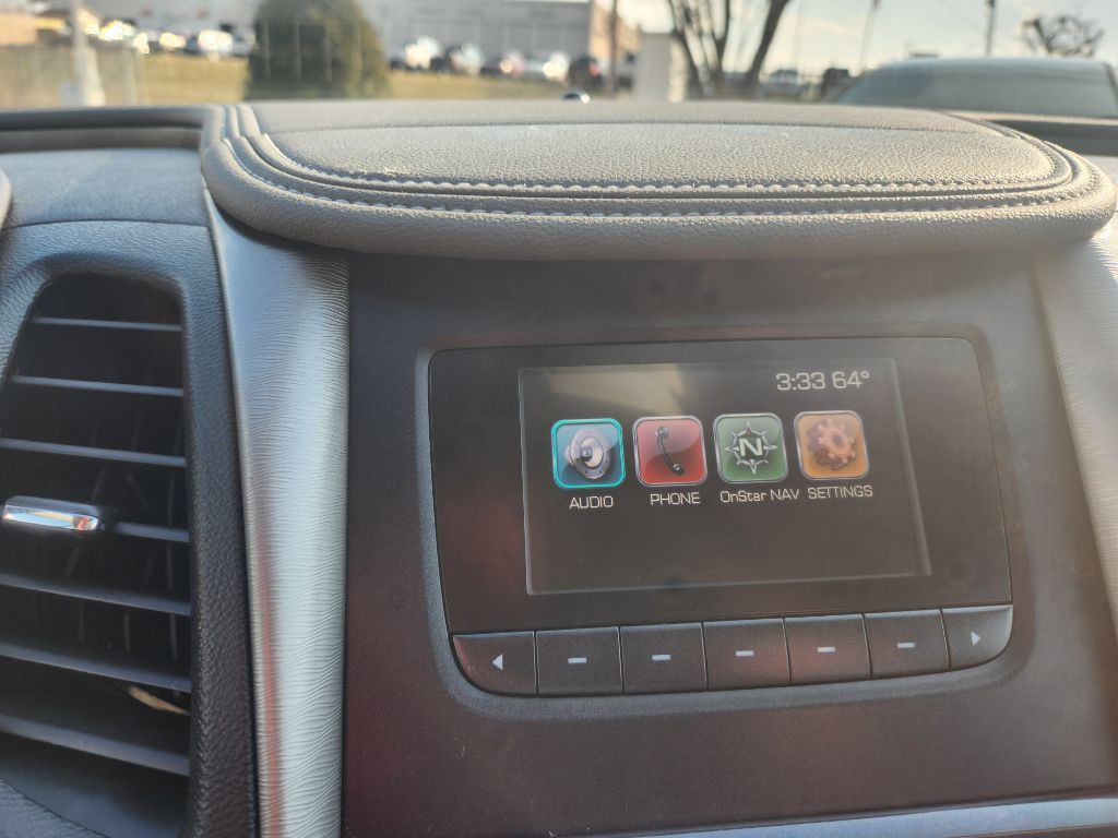 2017 Chevrolet Impala Image 2