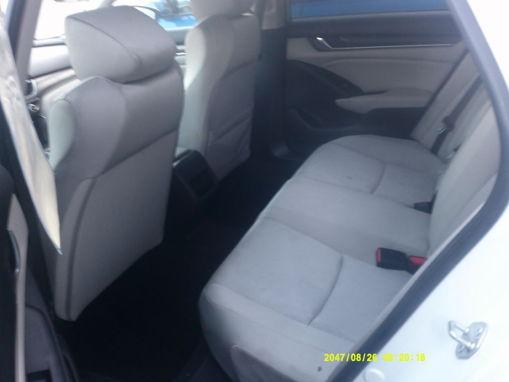 2019 Honda Accord Image 4