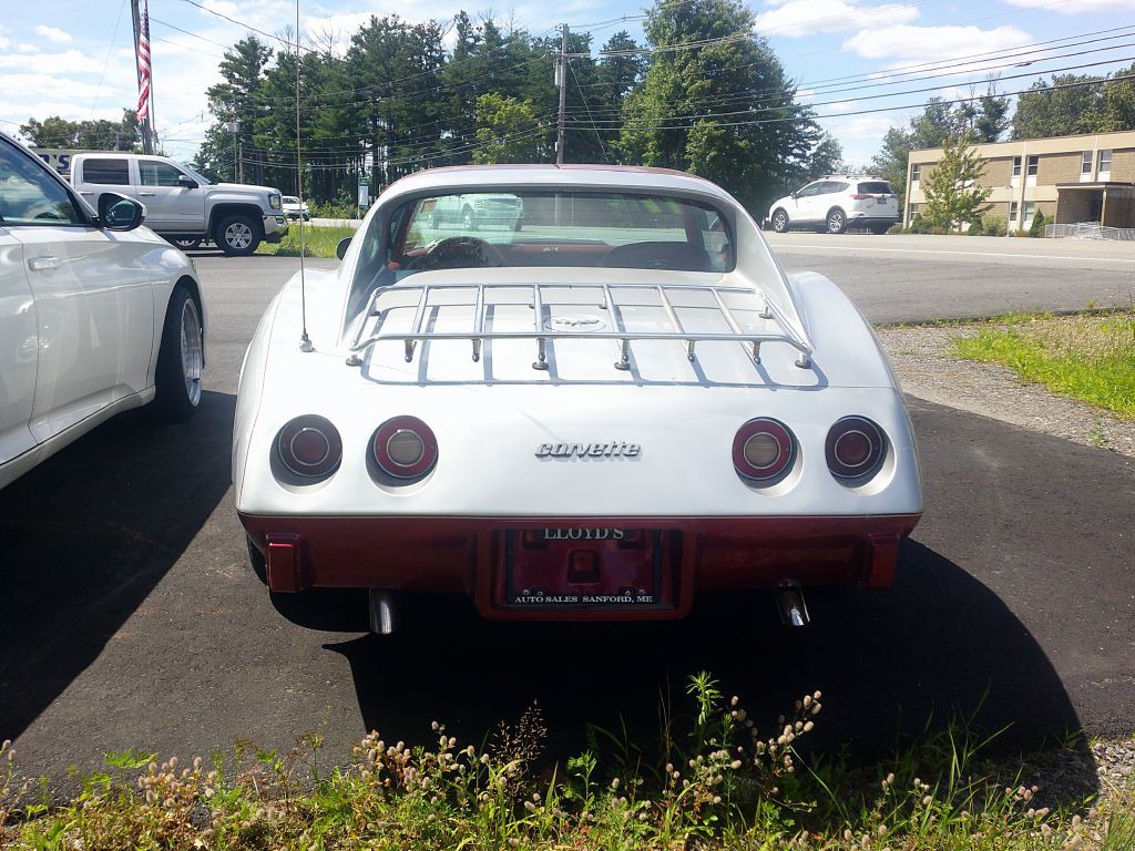 1977 Chevrolet Corvette Image 5