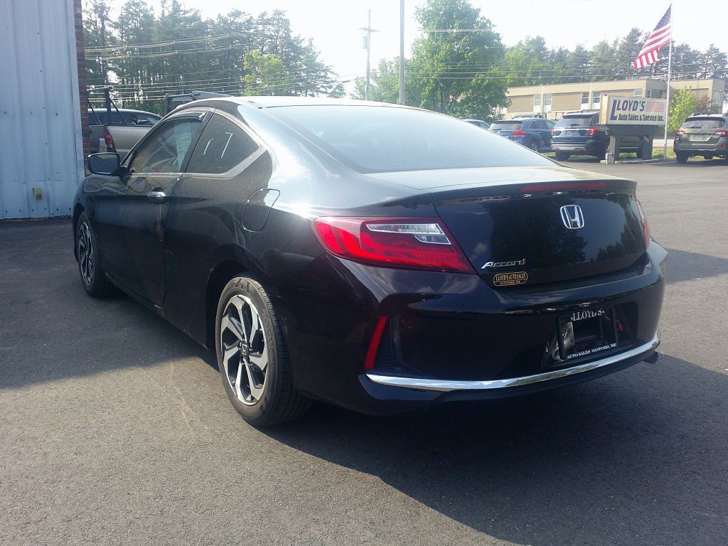 2016 Honda Accord Image 5