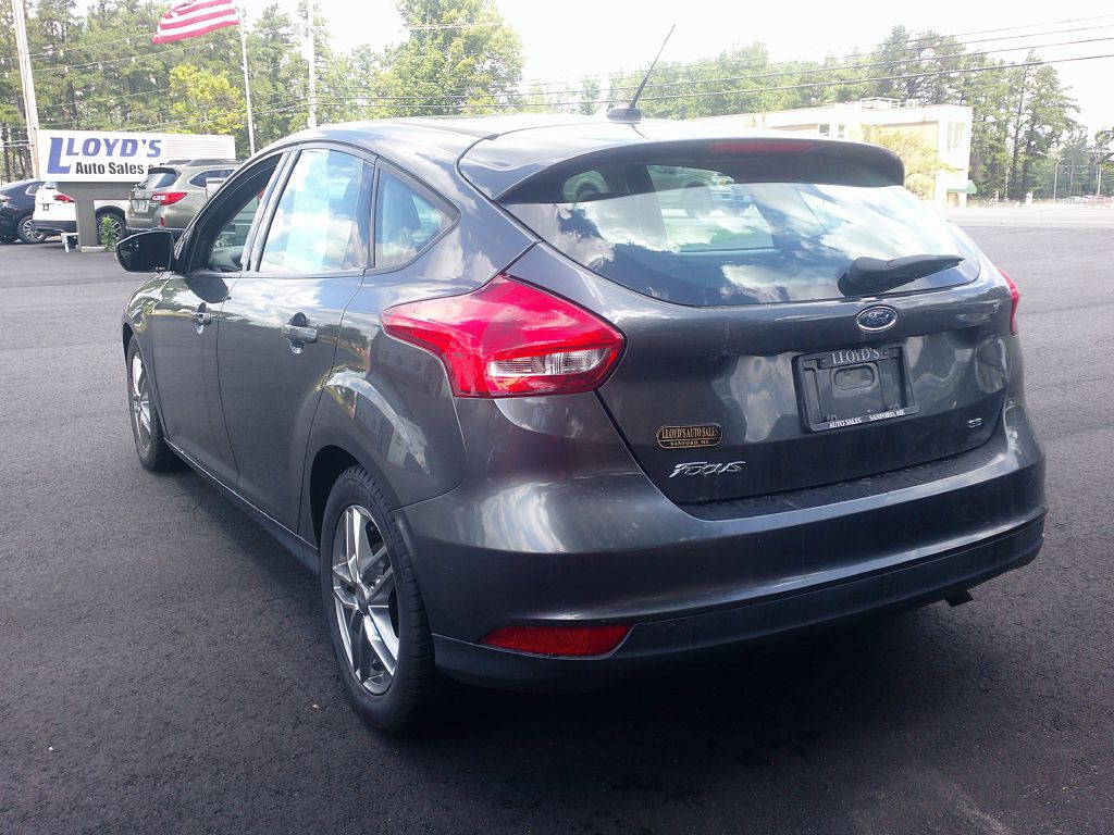 2017 Ford Focus Image 6