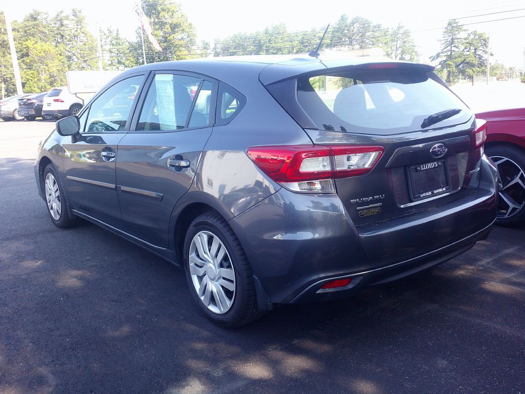 2018 Subaru Impreza Image 8