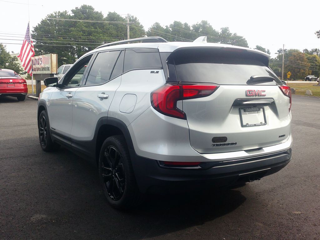 2021 GMC Terrain Image 7
