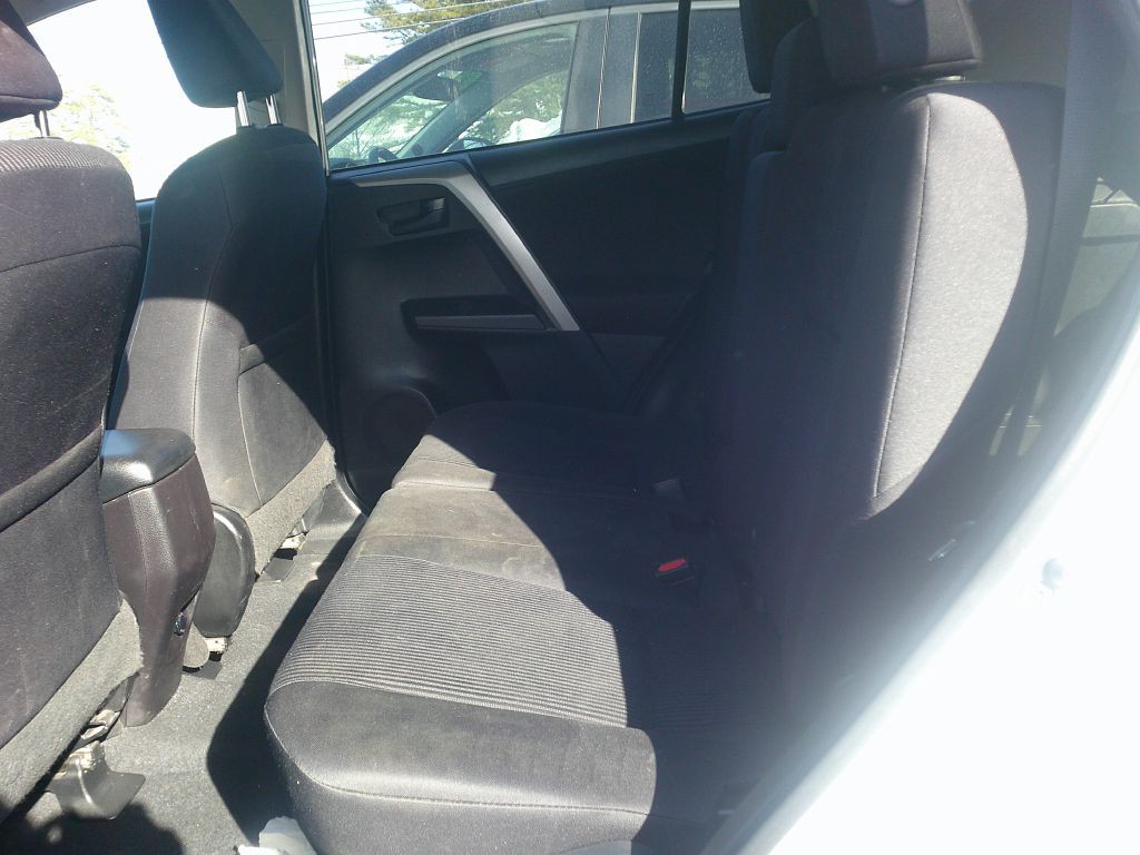 2018 Toyota Rav4 Image 3