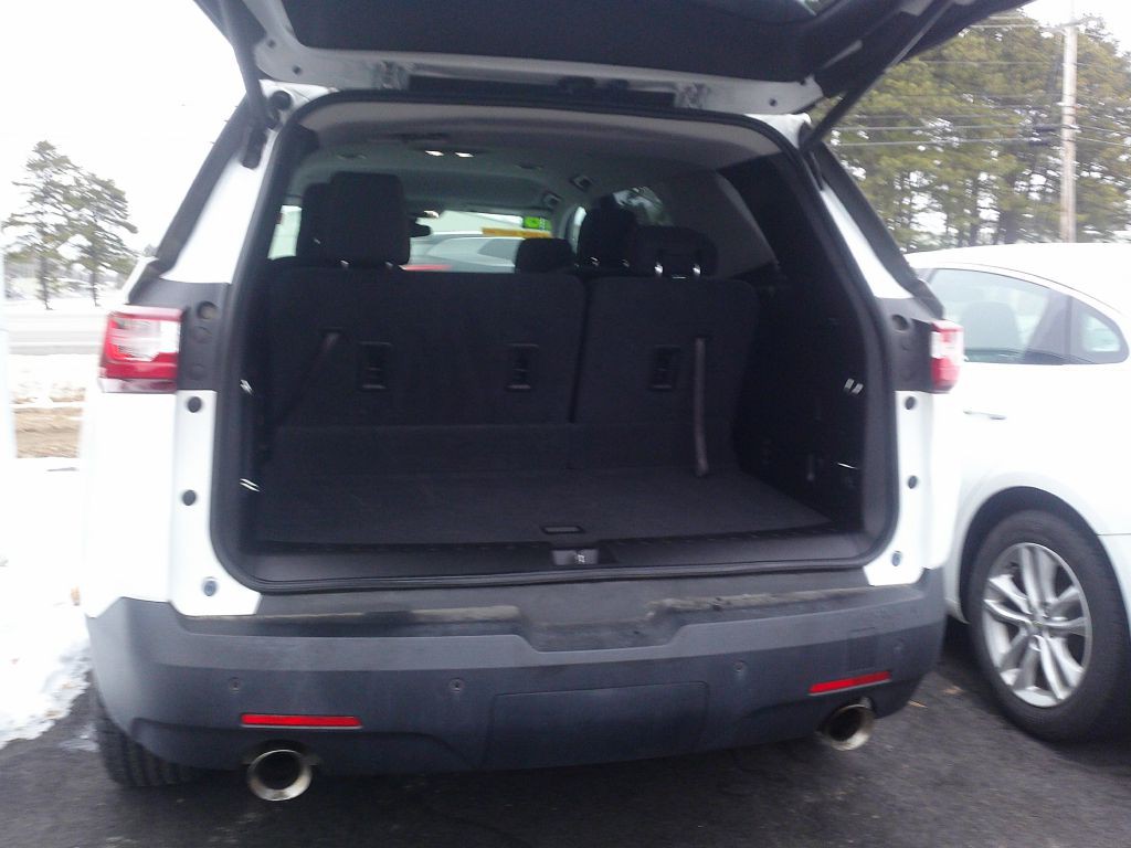 2018 Chevrolet Traverse Image 5