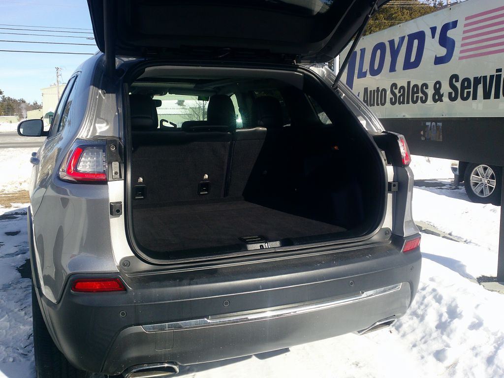 2019 Jeep Cherokee Image 5