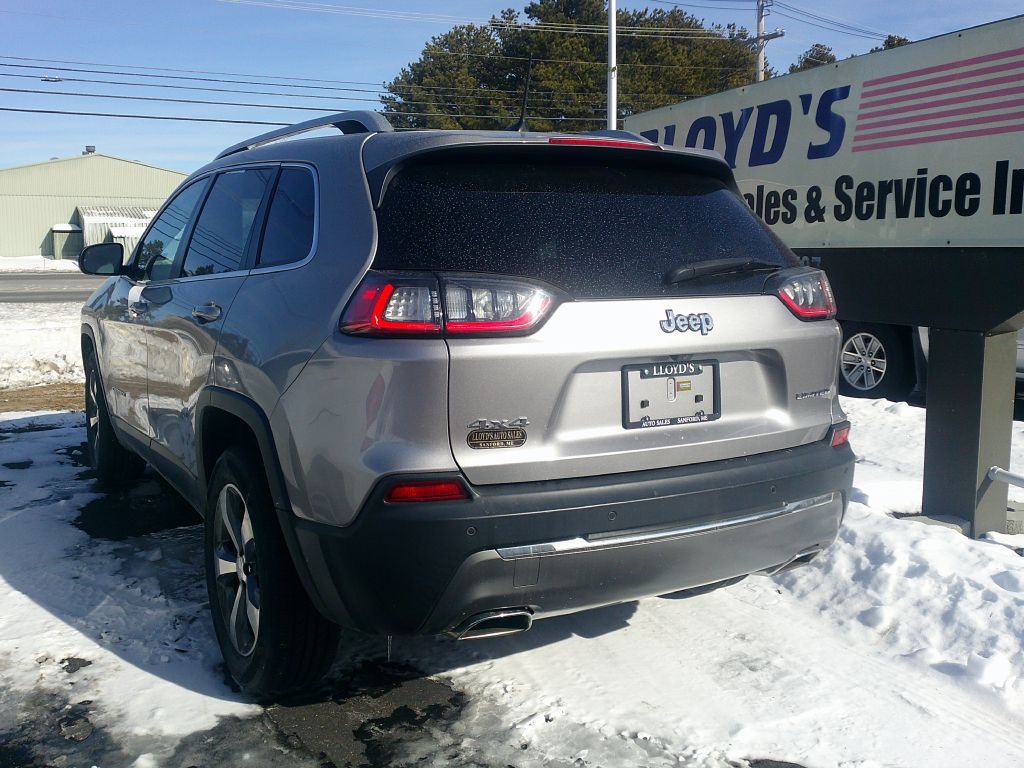 2019 Jeep Cherokee Image 6
