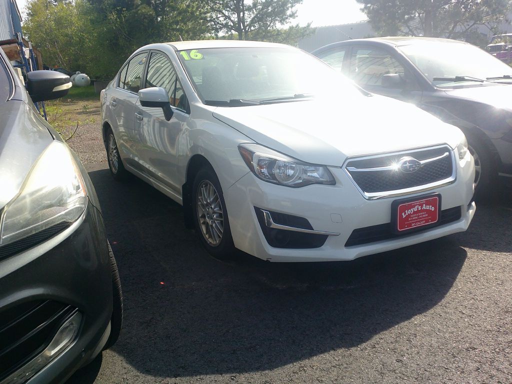 2016 Subaru Impreza Image 1