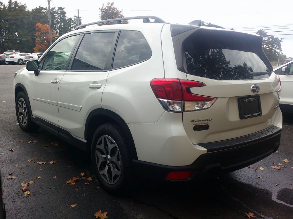 2024 Subaru Forester Image 6