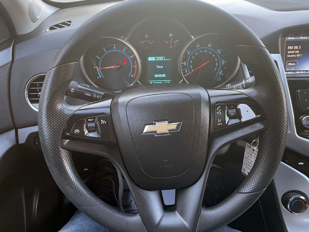 2015 Chevrolet Cruze Image 13